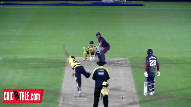 Afridi 3 wickets VS Kent, NatWest T20 blast
