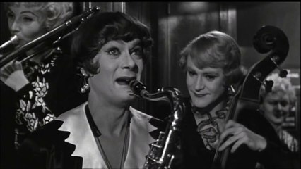 Marilyn Monroe - Running Wild [From "Some Like It Hot"]