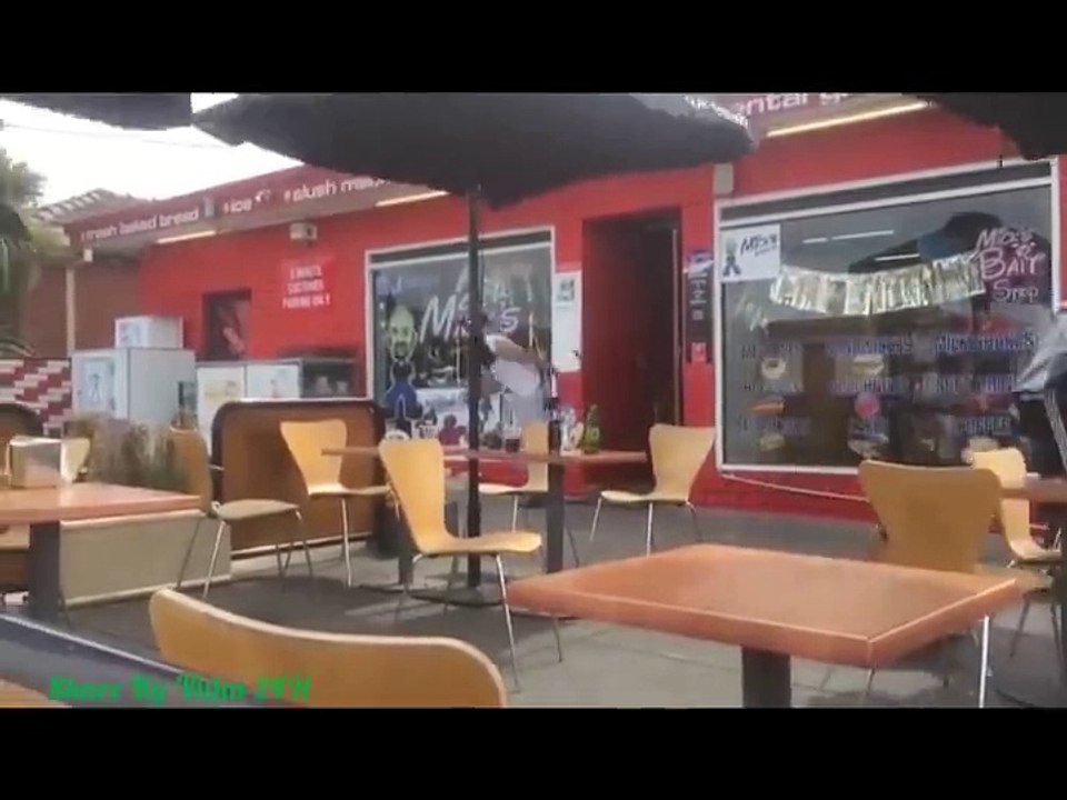 Hãy bỏ hết tất cả mà chạy đi ! Chạy bán sống bán chết :v