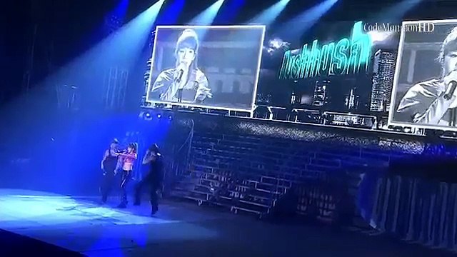 [SNSD] Taeyeon - Hush Hush;Hush Hush (1st Asia Tower - Into the New World)xD