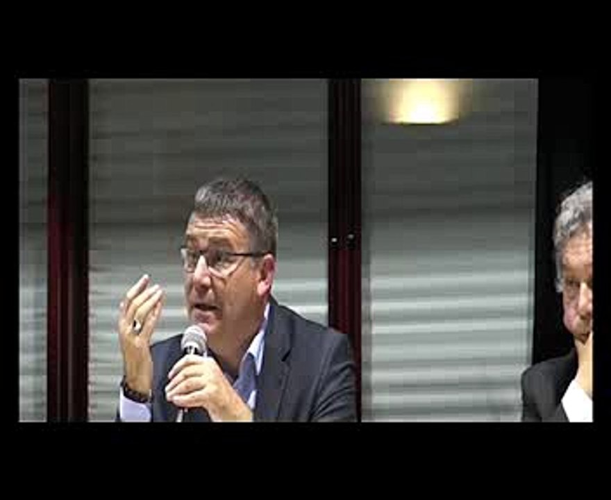 réponses aux questions par Christophe Sirugue