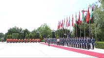 Başbakan Yıldırım, Aliyev Tarafından Resmi Törenle Karşılandı
