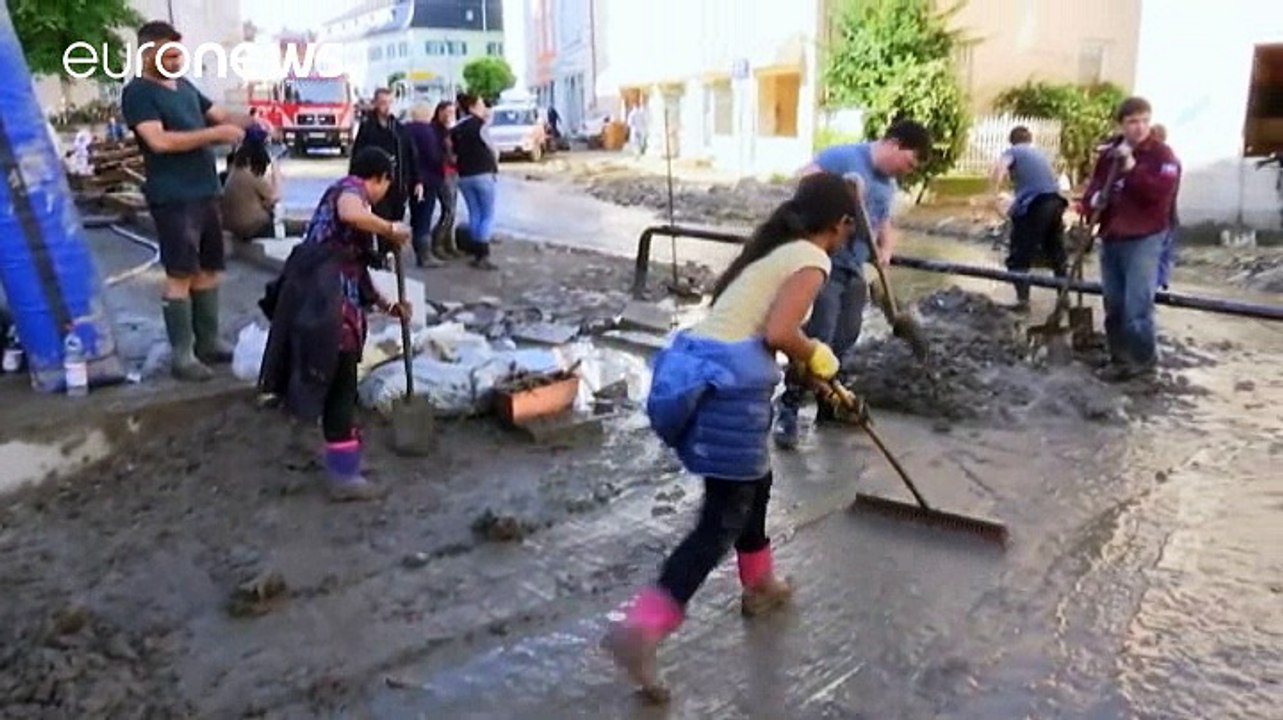 Hochwasser in Europa: Zehn Tote in Deutschland, geschlossene Museen in Frankreich