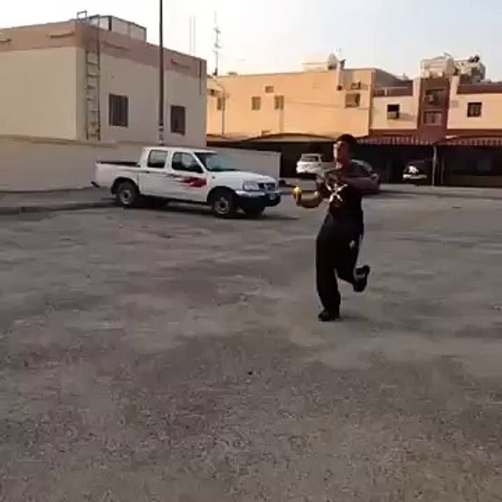 that one friend who does this all the time   Pakistani Vines OFFICIAL_(640x360)