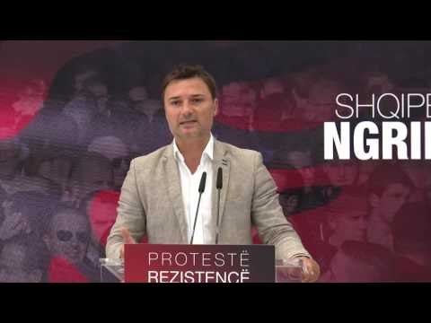 Report TV - PD: Rama vazhdon të mbrojë Roshin as nuk distancohet, nuk e shkarkon‏