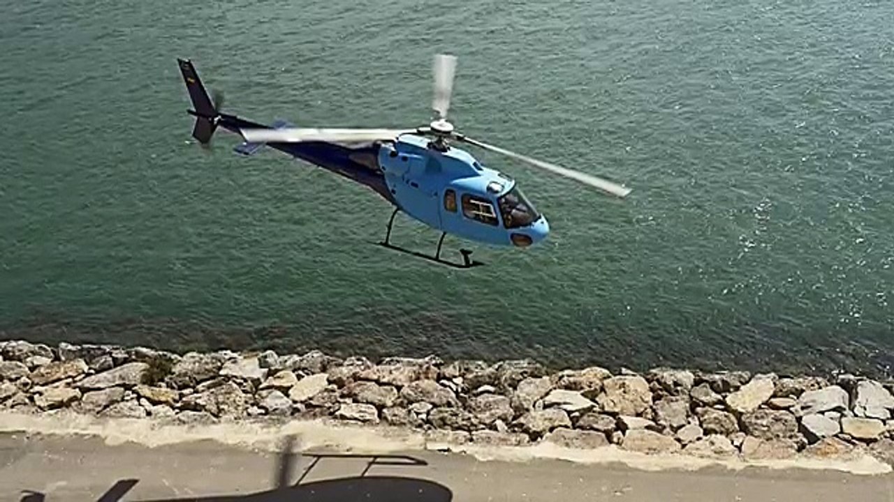 Helicopter Fly By Sound Effect_2