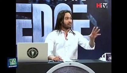 Boy dares to take Crab in Mouth in Waqar Zaka Show Over the edge