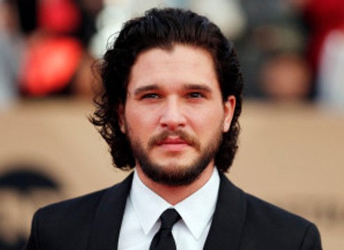 Kit Harington ne ressemble plus à ça