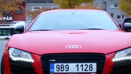 Спортивные девушки