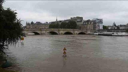 París asiste temerosa a la peor crecida del Sena en tres décadas