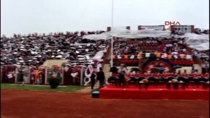 Bilecik - Üniversiteliler, Mezuniyet Törenine Doluya Yakalandı