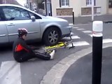 Terrible accident de la route à Aulnay sous Bois avec un cycliste renversé