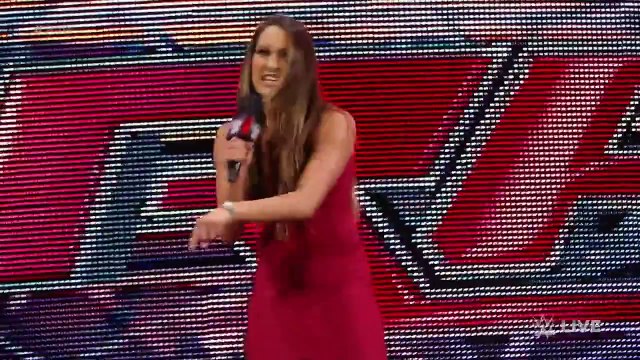 -Brie Bella vs. Cameron -u0026 Eva Marie – 2-on-1 Handicap Match- Raw, Sept. 29, 2014