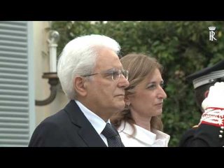 Roma - Mattarella saluta Nibali e Ranieri durante il ricevimento al Quirinale (02.06.16)