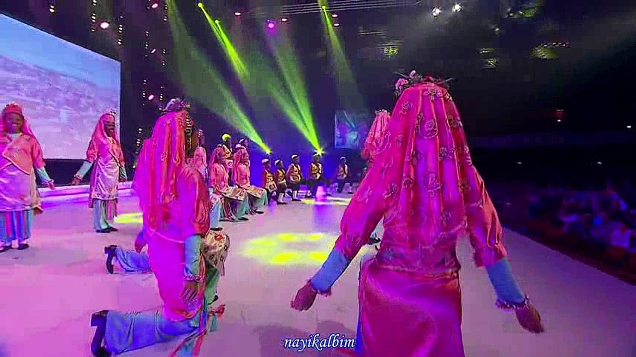 Burdur yöresi Mozambik Halk oyunları finali 14.Türkçe Olimpiyatı Almanya 2016