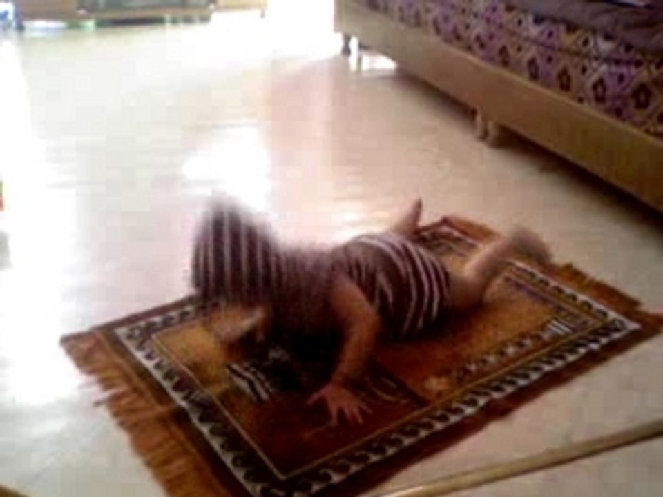 enfant qui prie