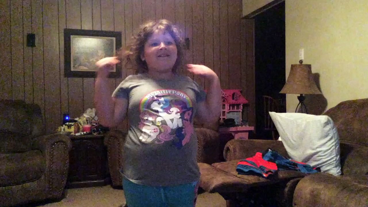 Alyssa's Chicken Dance