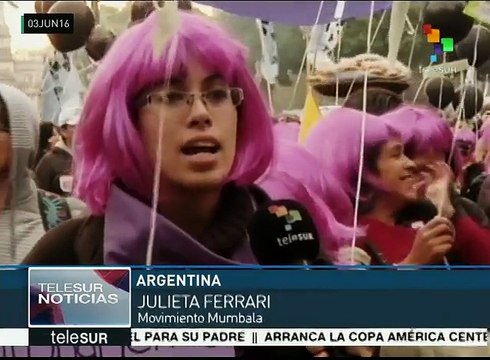 Argentinos marchan para exigir cese de la violencia de género