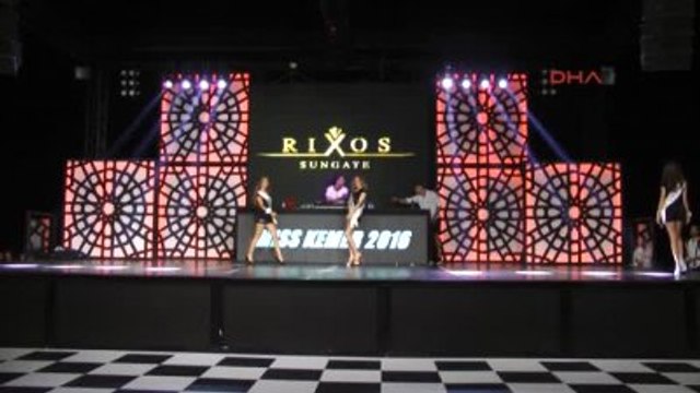 Antalya Kemer ABD'li Güzel Kemer'de Kraliçe Seçildi