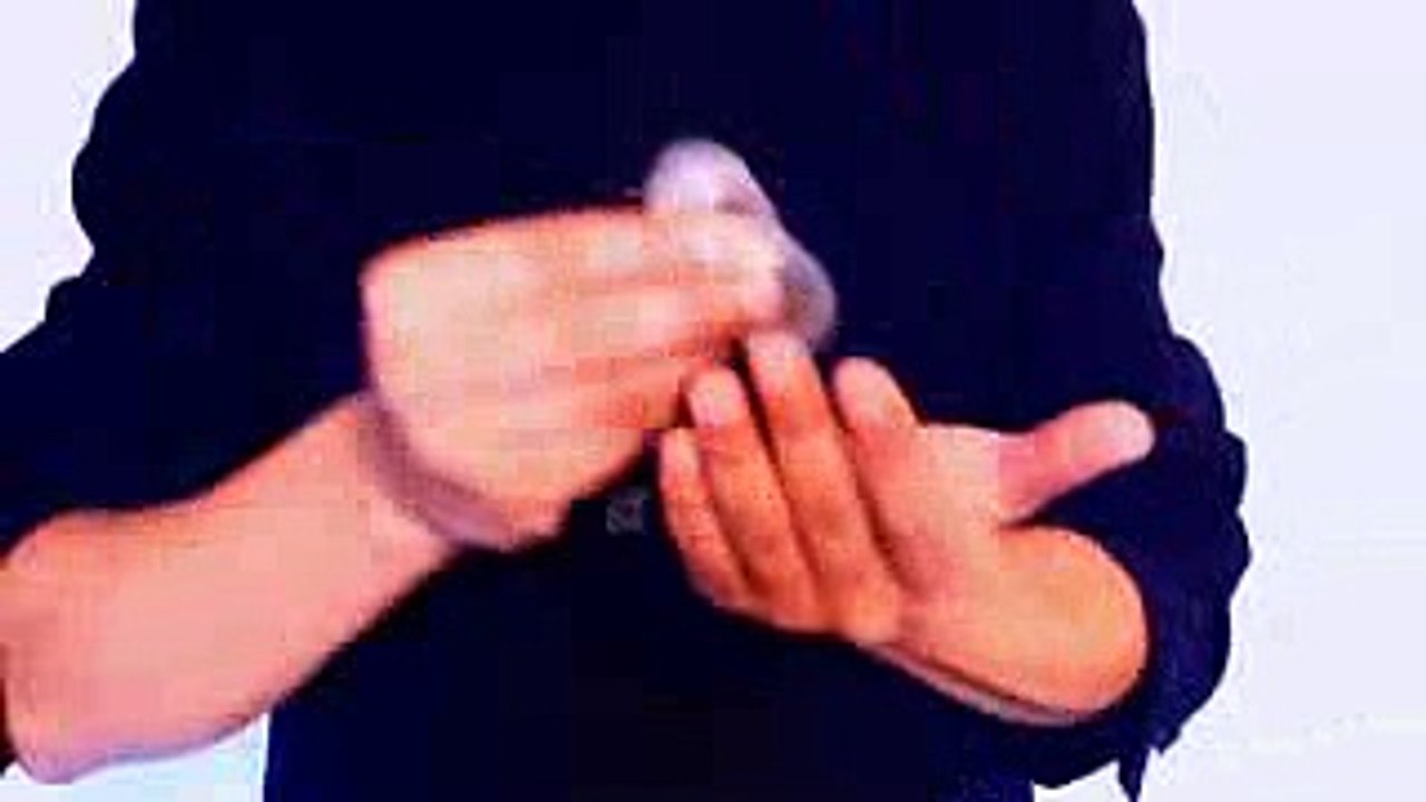 تعلم العاب الخفة # 451 اخفاء اربع قطع دفعة واحدة magic trick revealed - YouTube