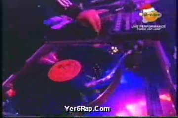 Dr.Fuchs Ft. Sagopa Kajmer - Tanrı Çekti Tüm Resimleri (Dream TV Canlı)