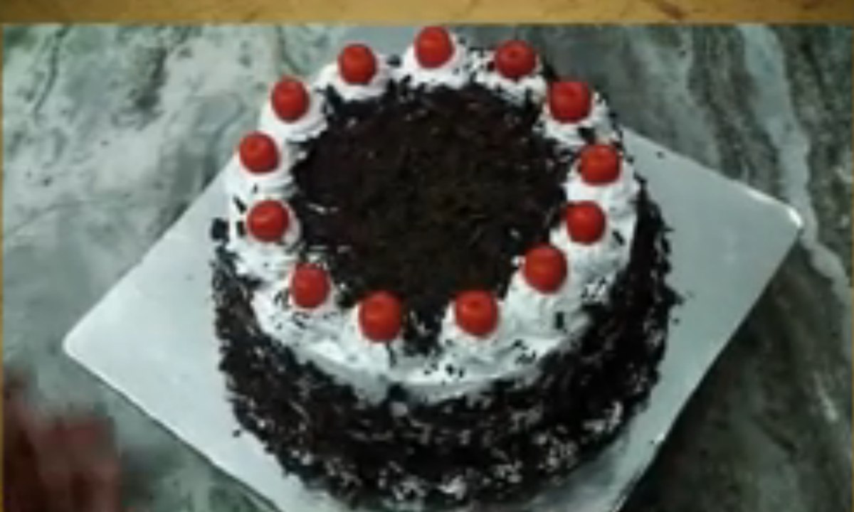 Black Forest Cake Recipe without Oven