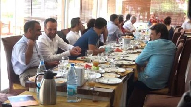 Diyarbakır D.ü Hastanesi Başhekimi Alan;'rektör Olursam Üniversitedeki Paralel Yapıyı Tasfiye...