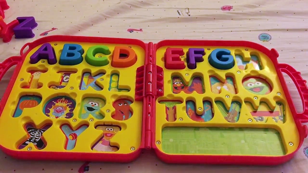 ELMO's ABC
