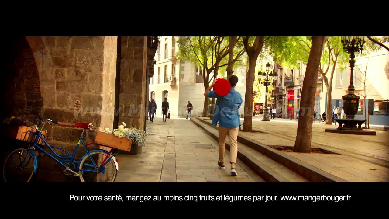 pub KFC 'tous avec les Bleus' 2016 [HQ]