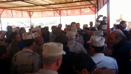 اللواء كامل الوزير واجتماع مع مقاولى حفر قناة السويس الحديدة فبراير 2015