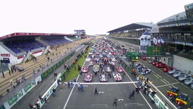 24 Heures du Mans 2016 - Revivez la photo officielle en timelapse !