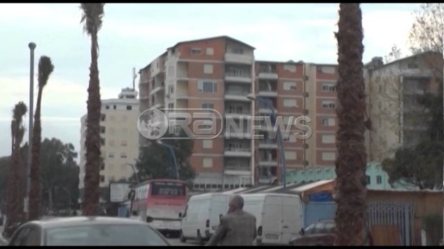 Ora News - LSI bojkoton Këshillin bashkiak të Durrësit, PD-PS bashkojnë votat për banesat sociale