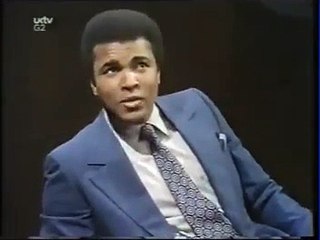 When boxing legend Muhammad Ali got kicked out of a restaurant