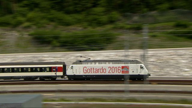 Suisse: Saint-Gothard, le tunnel ferroviaire le plus long du monde - Le 04/06/2016 à 21:00