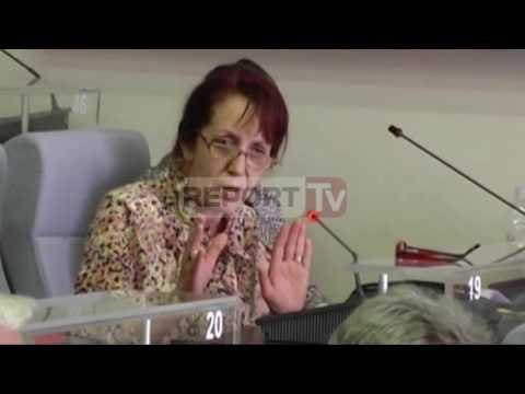 Report TV - Durrës, hatërmbetja për vendet e punës,LSI bojkot Këshillit Bashkiak