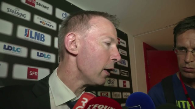 Basket - Pro A - SIG : Collet «Un avertissement»