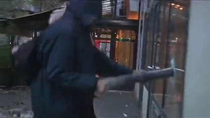 flic ou voyou........?