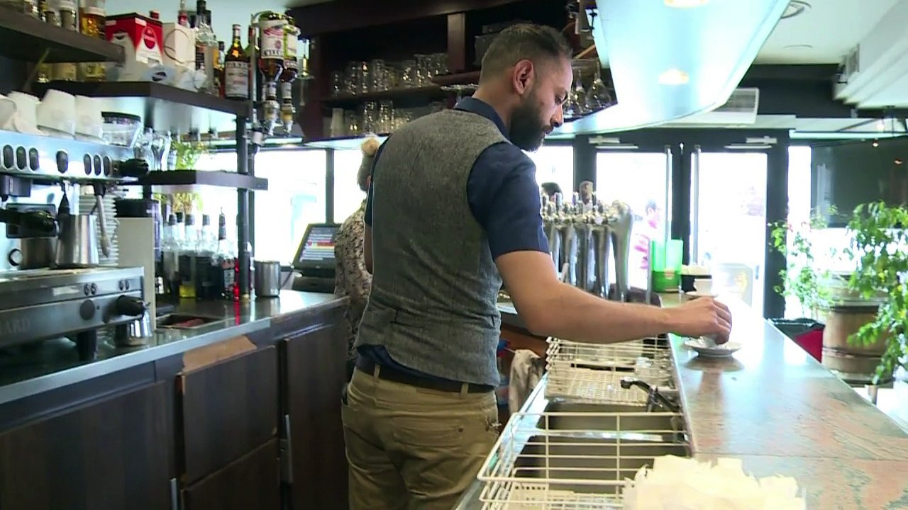 Pete Dohertys ganz normales Leben in einem Dorf bei Paris