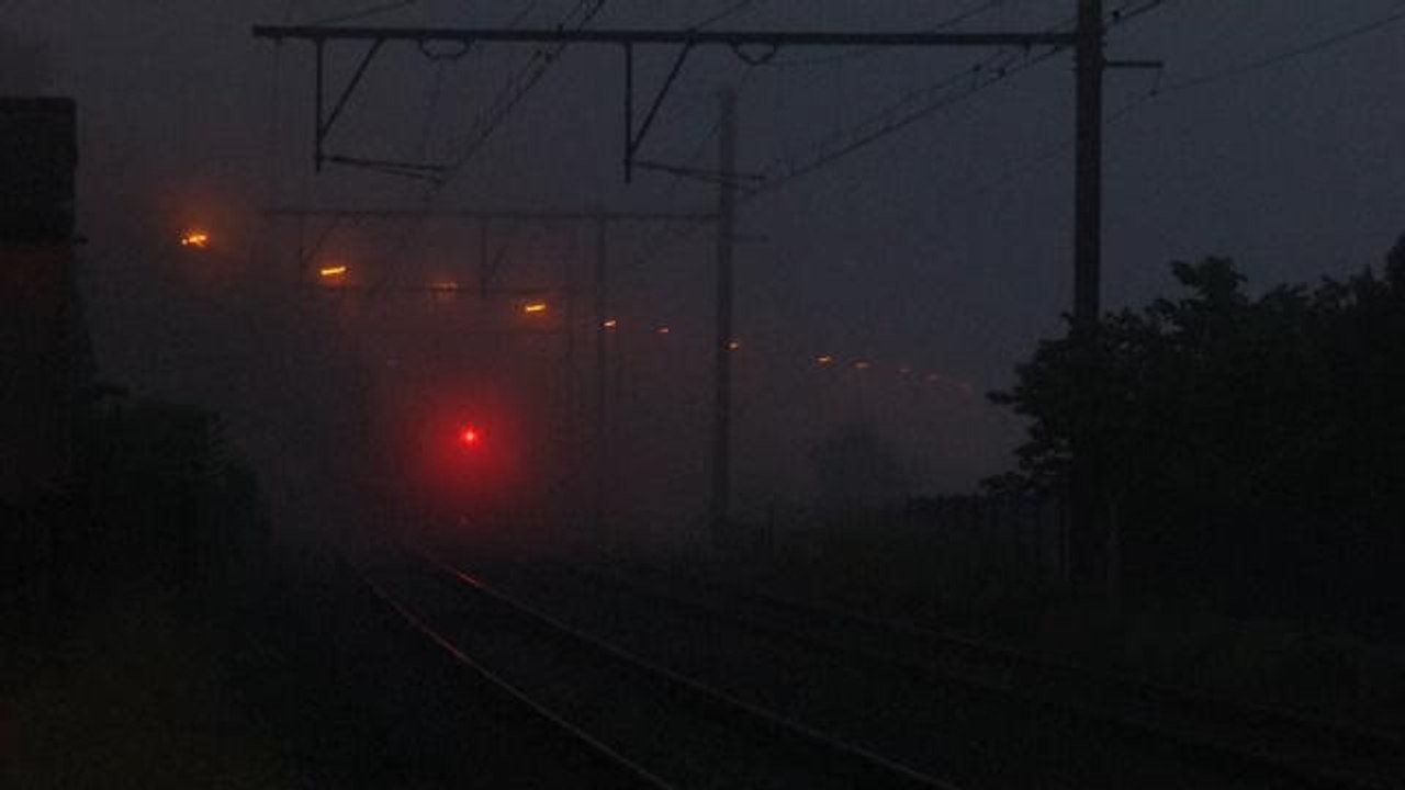 Au moins trois morts dans la collision de deux...