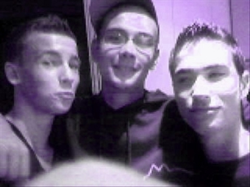 Les copains d'abord