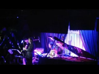 Gil Parris guitar solo with Diane Schuur @THE BLUE NOTE, N.Y.C. Land Of Make Believe (1/28/12)