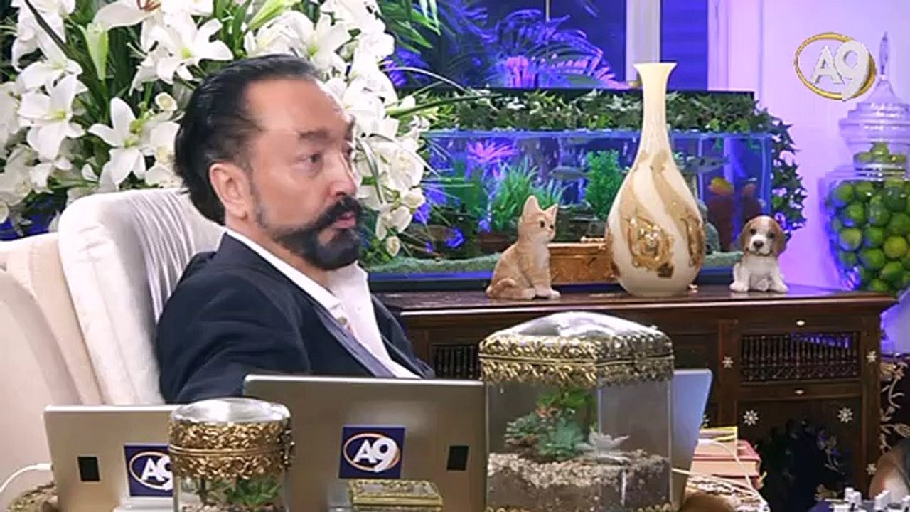 İnsanlar Allah’sız olmayı zekice bir çıkış zannediyorlar oysa Allah’ı anlayan insan akıllıdır.