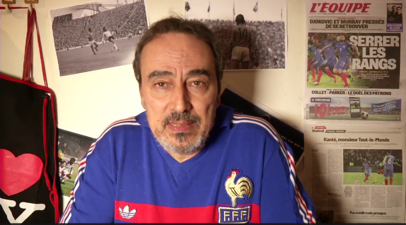 QUE NOS BLEUS FLOTTENT COMME DES PAPILLONS..