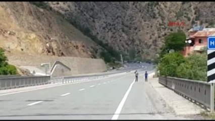 Gümüşhane?de Askeri Araca Ateş Açıldı 2 Asker Yaralı