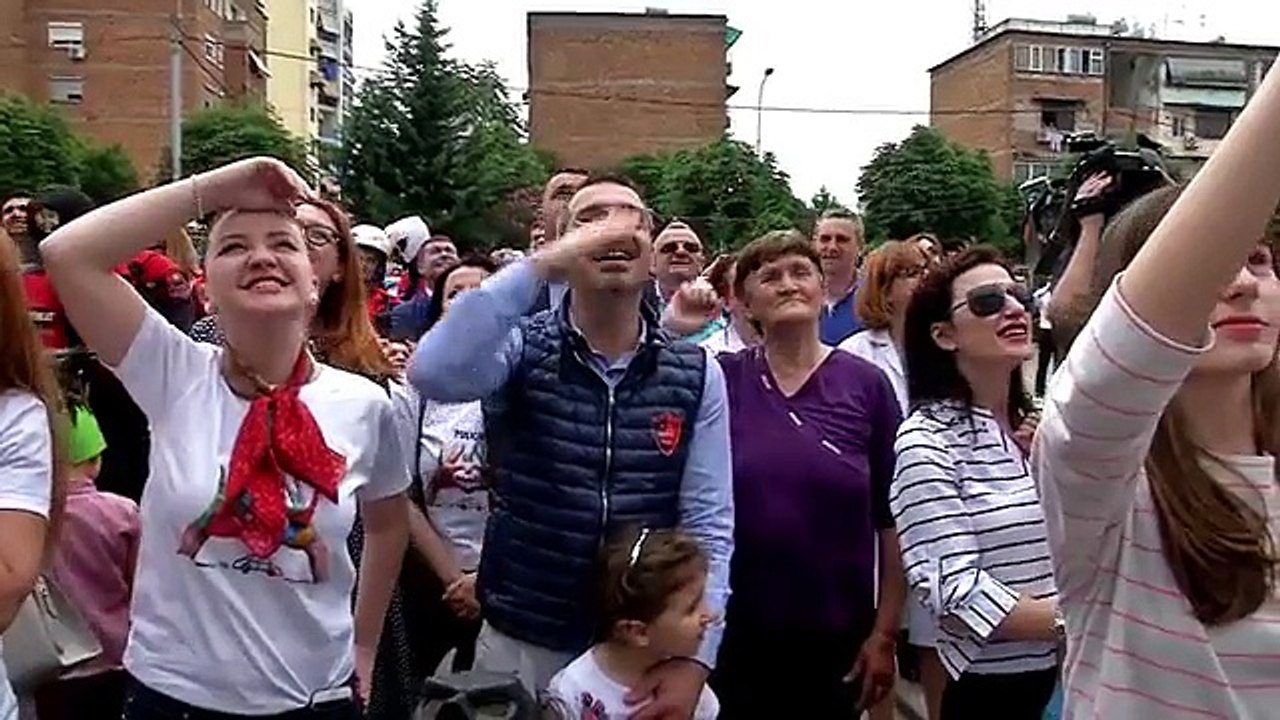 Des policiers ont une idée magique pour égayer la vie d'enfants malades... magique