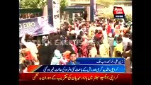Karachi: Chaos during distribution of food ration