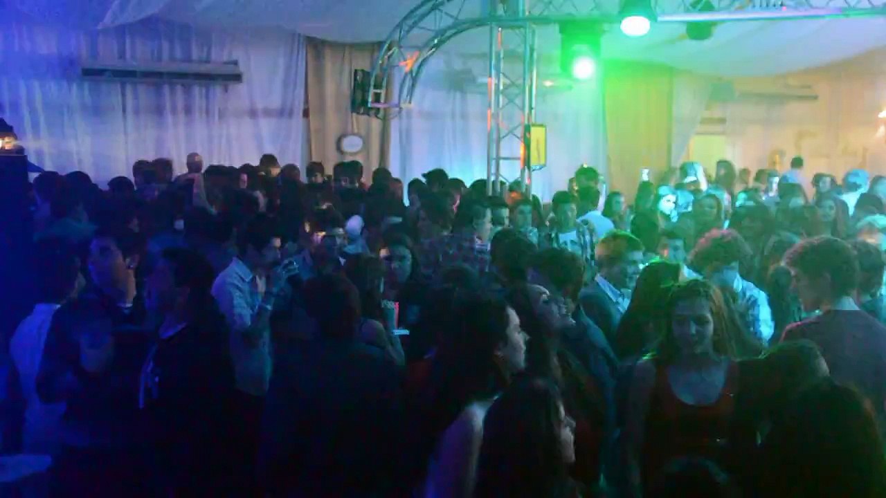 MEGA FIESTA DE 15