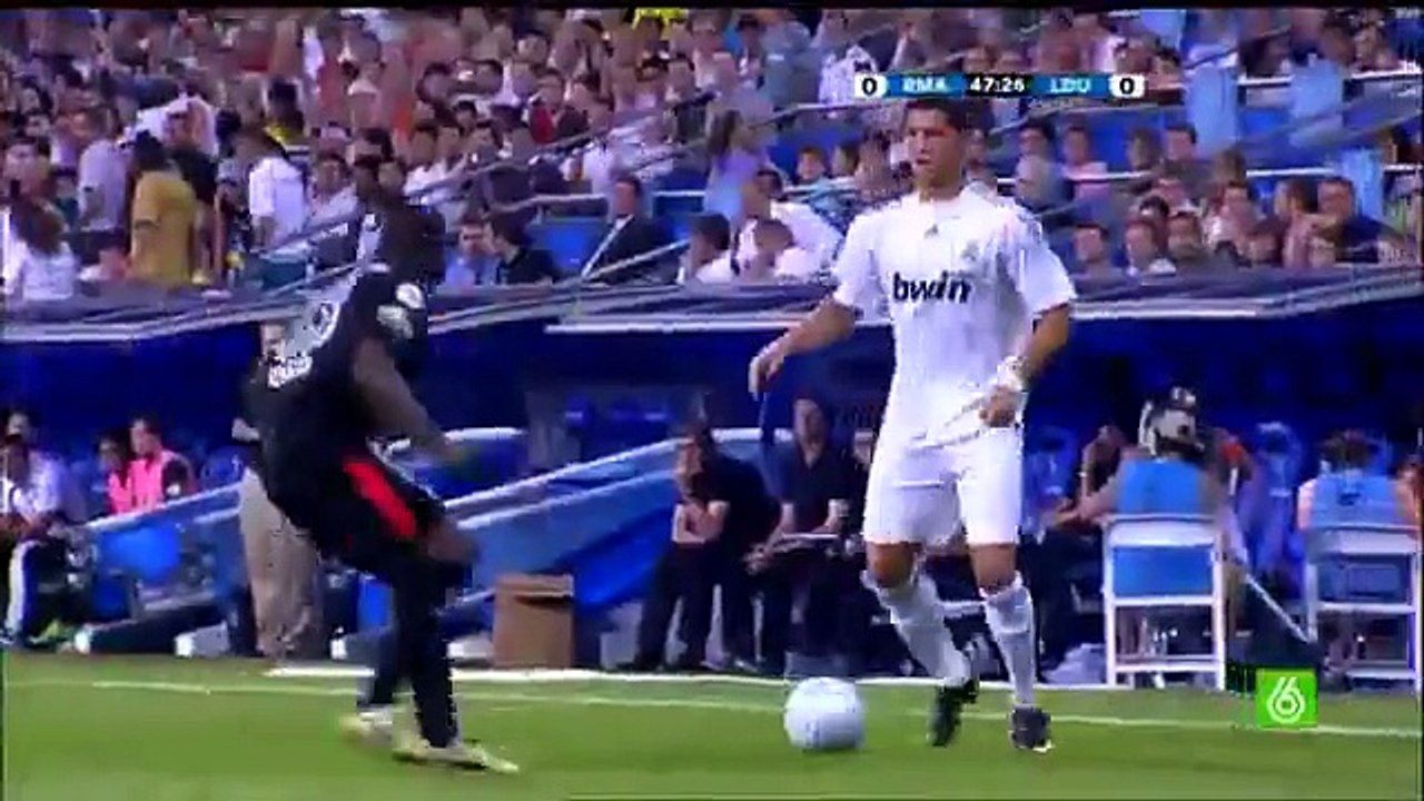 CRISTIANO RONALDO FIRST GOAL FOR REAL MADRID