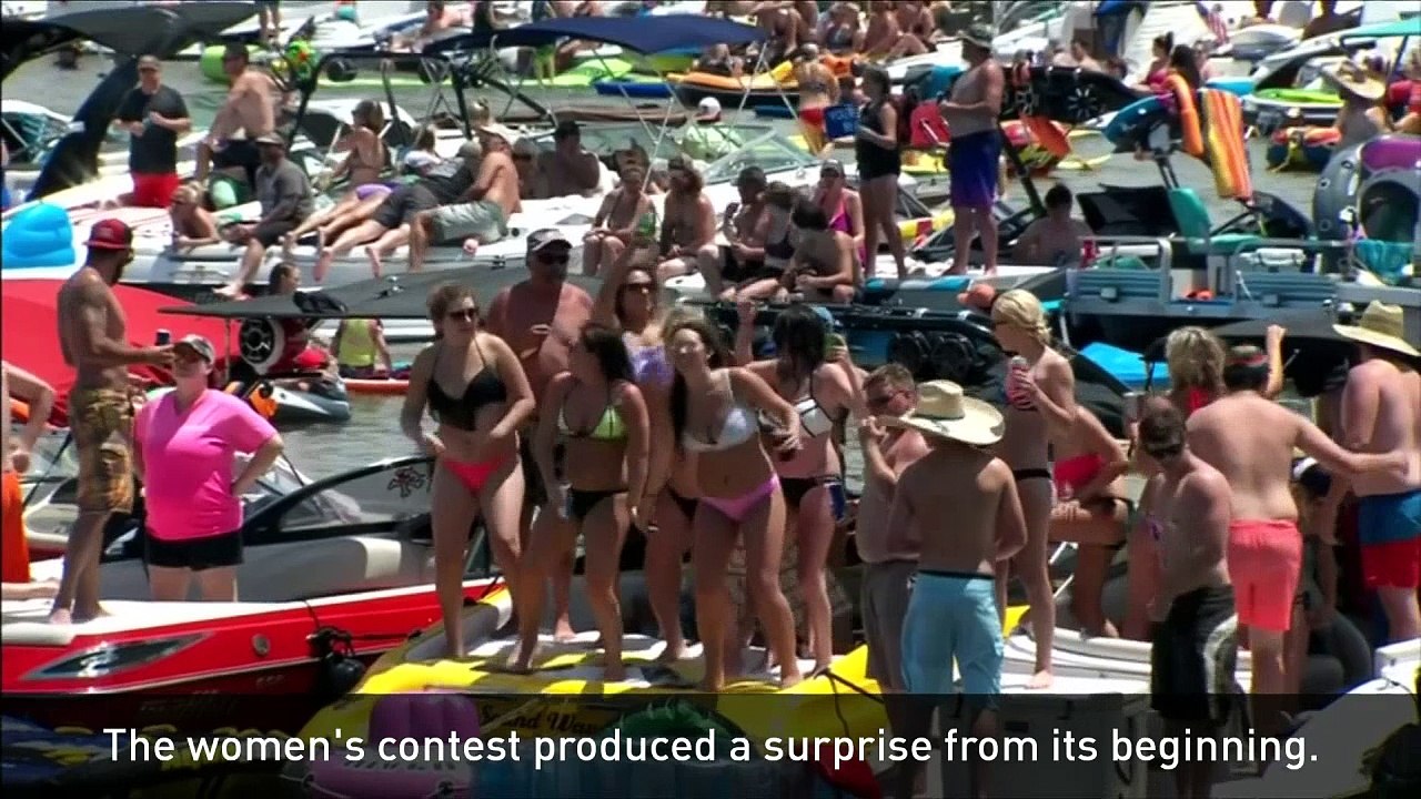 Cliff Diving World Series kicks off with a splash