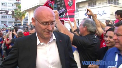 Laporte ému aux larmes pour sa dernière descente du bus